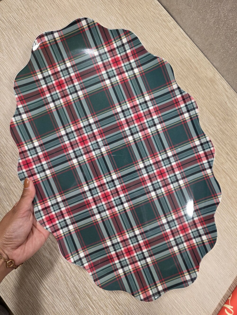 Plaid Decorative Melamine Serving Tray - Green & Red Tartan